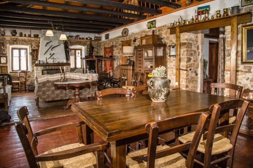 Míloi Pontinos Old House 빌라 외부 사진